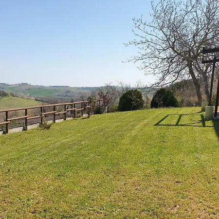 Apartment In Filottrano With Countryside Views Сasa de vacaciones Filottrano