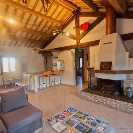 Сasa de vacaciones Apartment In Filottrano With Countryside Views
